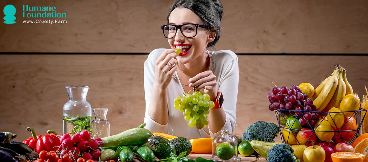 Hoe &#39;n veganistiese dieet velgesondheid verbeter, verouderingstekens verminder en &#39;n stralende gelaatskleur bevorder Augustus 2025