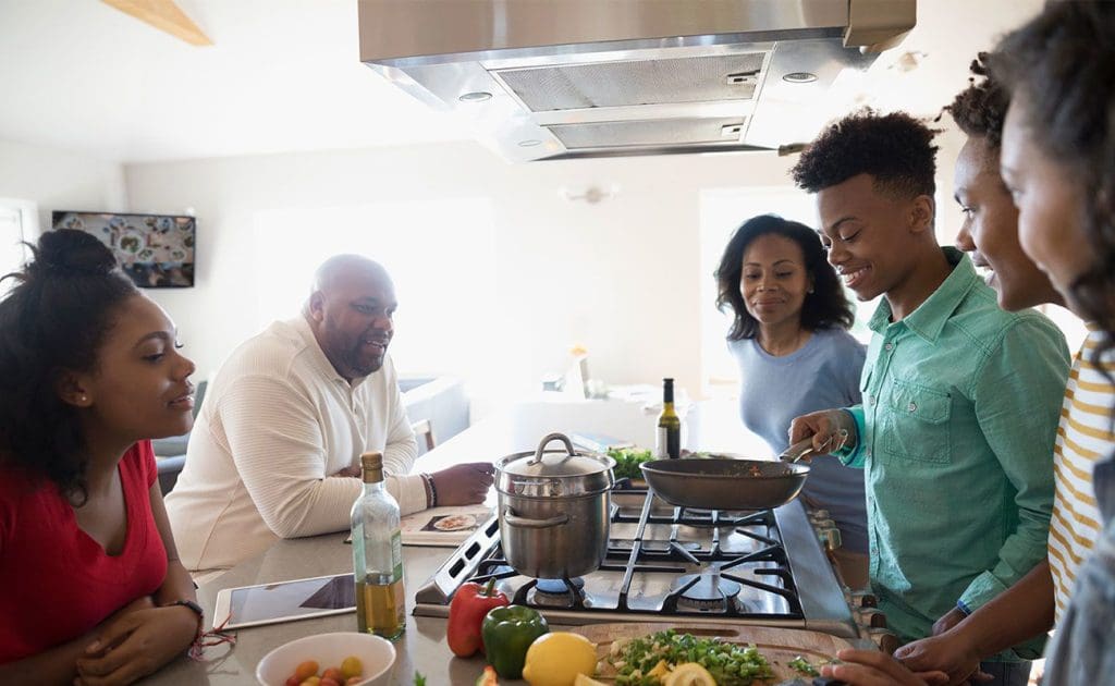 Tenduristiya Derûnî û Bexteweriyê bi Parêzek Vegan a li ser Nebatan Zêde Bikin Tebaxa 2025