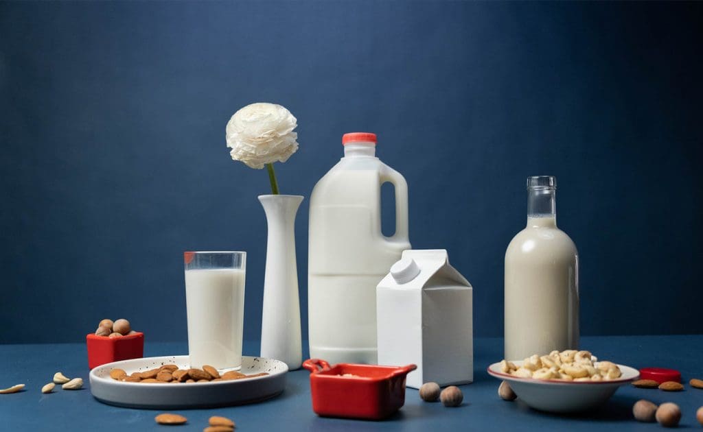 Преосмисляне на млечните продукти: етични проблеми, въздействие върху околната среда и здравни рискове, които изискват промяна, август 2025 г.