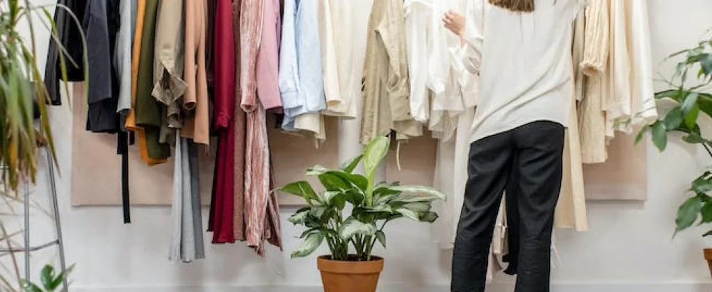 Sustainable Fashion Choices Aligned with a Vegan Lifestyle 3 Sustainable Fashion Choices Aligned with a Vegan Lifestyle June 2025