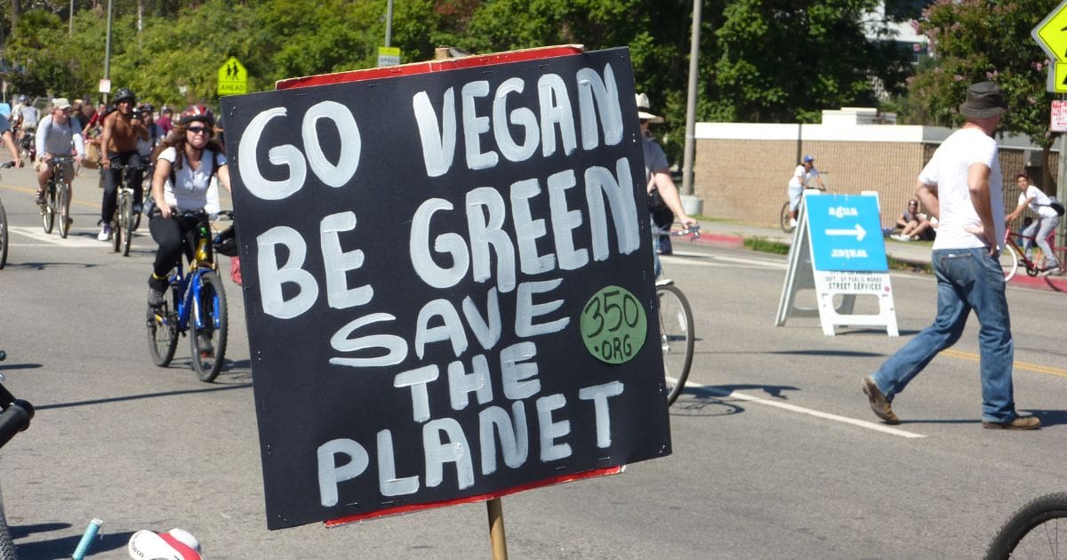 Can Global Veganism Work Nutritionally and Agriculturally? 5 Can Global Veganism Work Nutritionally and Agriculturally? June 2025